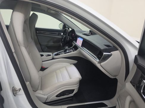 Used 2023 Porsche Panamera Platinum Edition RWD image 9
