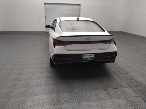 Used 2025 Hyundai Elantra Sport FWD image 6