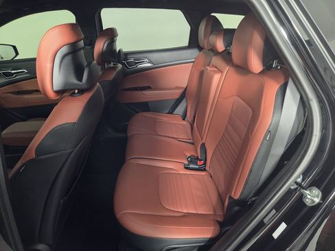 Used 2024 Kia Sportage SX image 26