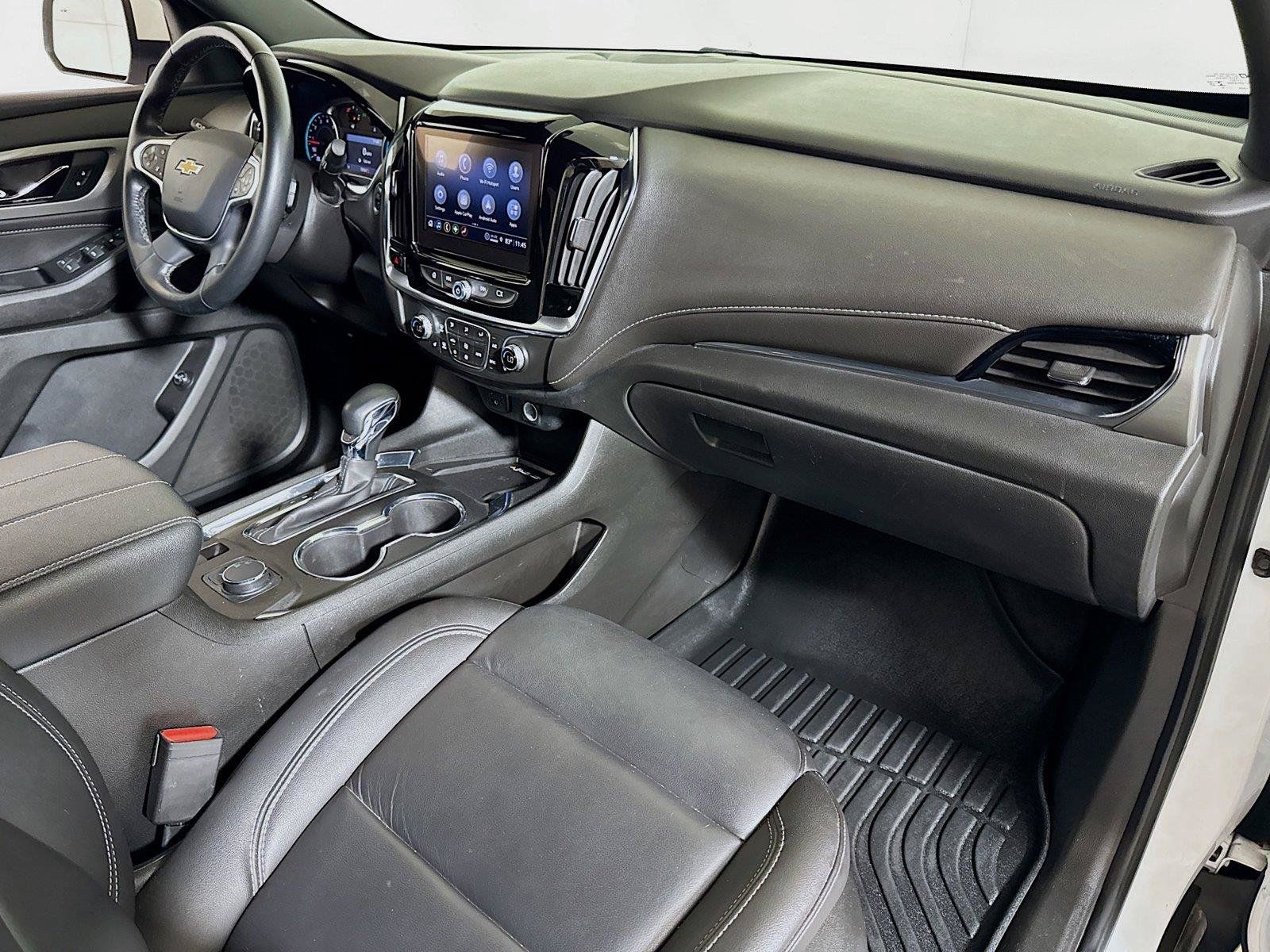 Used 2023 Chevrolet Traverse LT FWD image 27