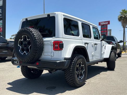Used 2021 Jeep Wrangler Unlimited Rubicon 4xe w/ Dual Top Group image 13