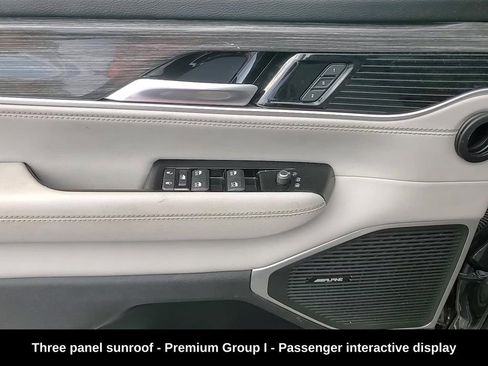 Used 2022 Jeep Wagoneer Series II w/ Premium Group I image 12