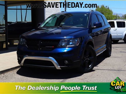 Used 2020 Dodge Journey Crossroad FWD image 1