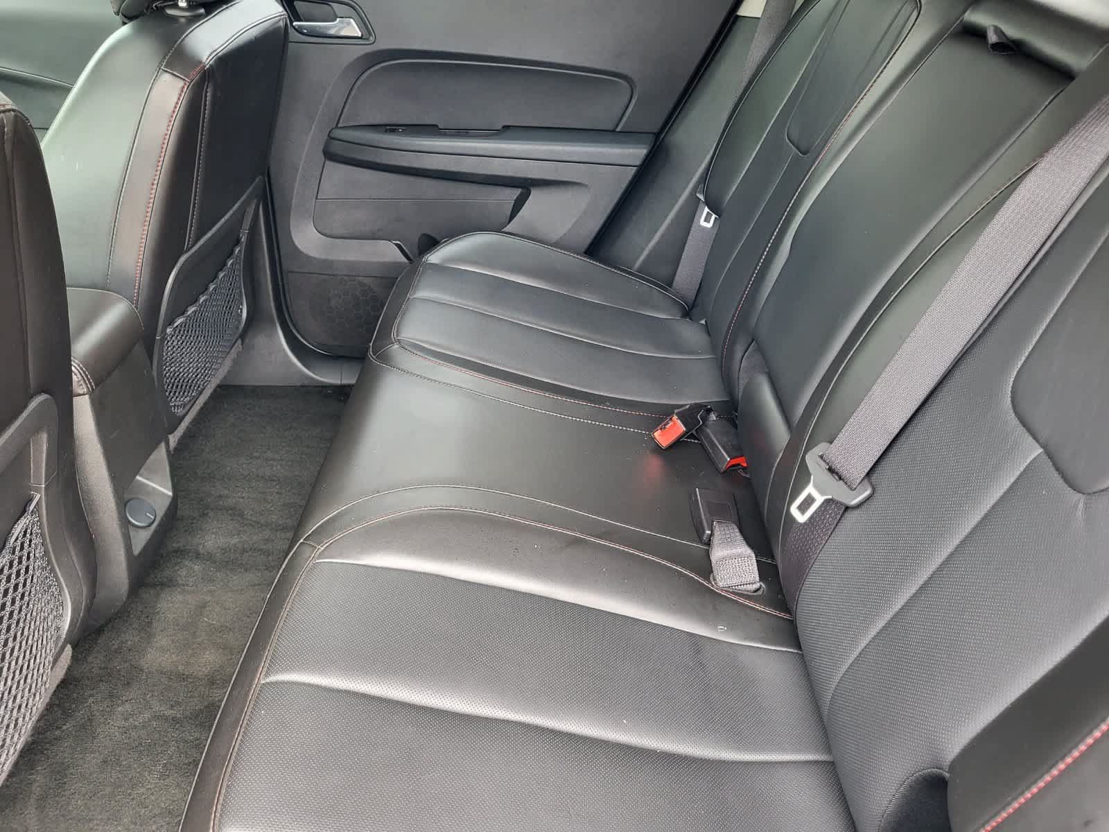 Used 2017 Chevrolet Equinox Premier w/ Enhanced Convenience Package AWD/4WD image 28