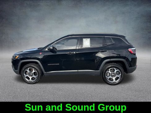 Certified 2022 Jeep Compass Trailhawk w/ Sun and Sound Group AWD/4WD image 7