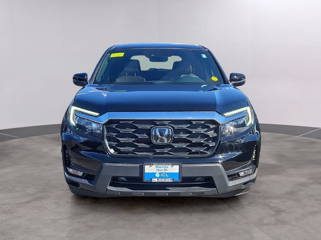 Used 2025 Honda Passport EX-L image 2