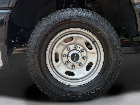 Used 2024 Ford F250 XLT w/ XLT Premium Package AWD/4WD image 36