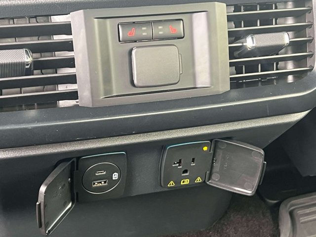 Used 2023 Ford F150 Raptor w/ Raptor 37 Performance Package AWD/4WD image 19