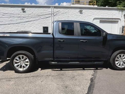 Certified 2020 Chevrolet Silverado 1500 Custom w/ Custom Value Package image 9