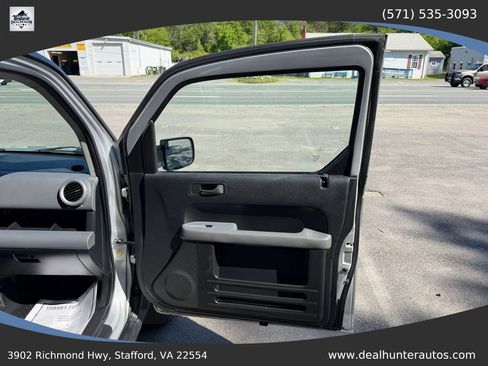 Used 2008 Honda Element LX image 16