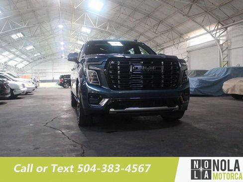 Used 2025 GMC Yukon XL Denali Ultimate w/ LPO, Floor Liner Package image 5