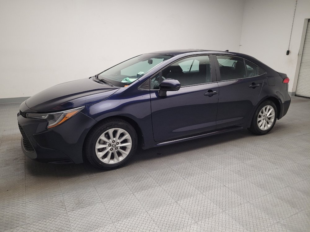 Used 2021 Toyota Corolla LE w/ LE Premium Package FWD image 2