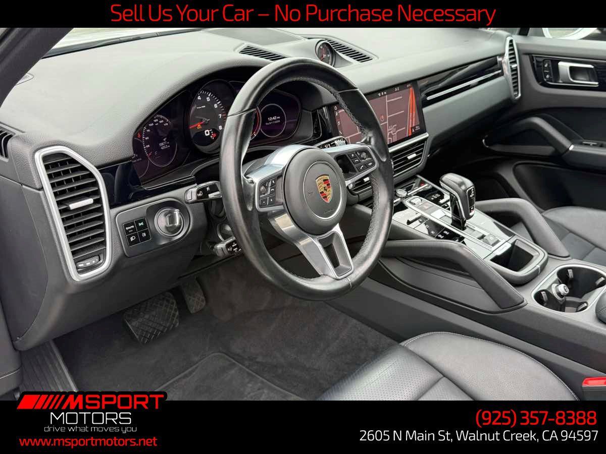 Used 2021 Porsche Cayenne AWD/4WD image 10