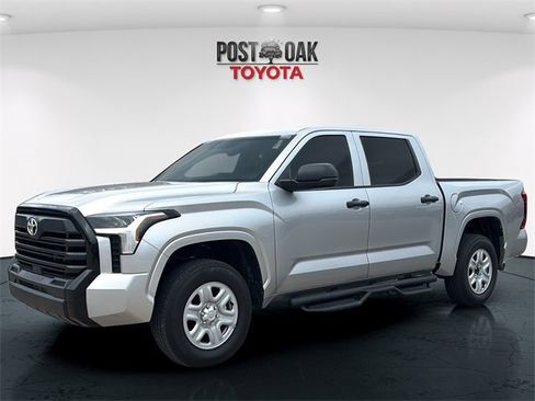 Used 2025 Toyota Tundra SR w/ SR Tow Package image 3