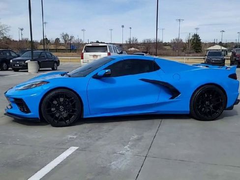 Used 2020 Chevrolet Corvette Stingray Preferred Conv w/ 2LT Preferred Equipment Group image 6