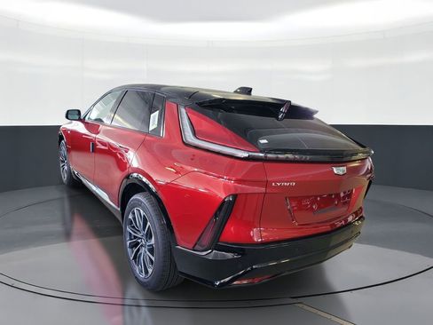 New 2026 Cadillac Lyriq Sport RWD image 4