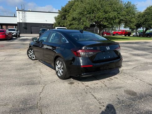 Used 2025 Honda Civic LX image 4