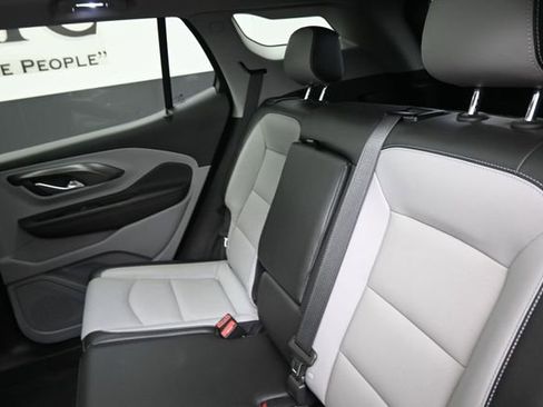 Used 2022 GMC Terrain SLT FWD image 20