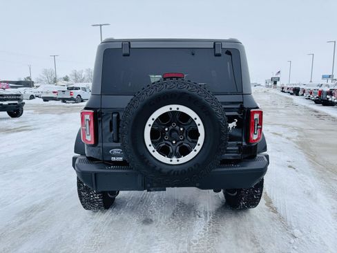 Used 2024 Ford Bronco Badlands image 39