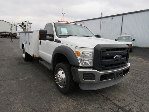 Used 2014 Ford F450 XL w/ Power Equipment Group RWD image 3