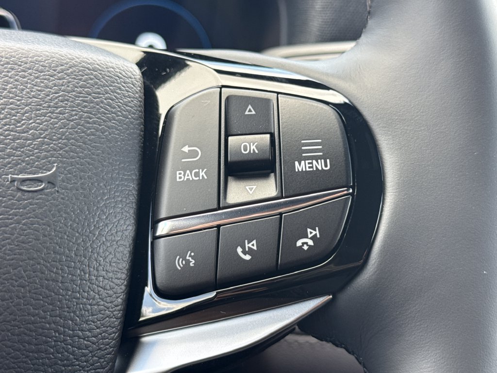 New 2027 Ford Explorer Platinum RWD image 23