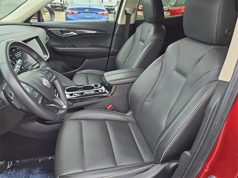 Certified 2023 Buick Envision Essence image 5