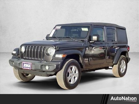 Used 2018 Jeep Wrangler Unlimited Sport S AWD/4WD image 1