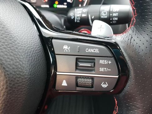 Certified 2025 Acura ADX A-Spec image 18