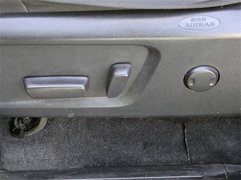 Used 2019 Toyota Tundra SR5 image 20