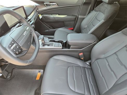 New 2026 Kia Sportage SX image 14