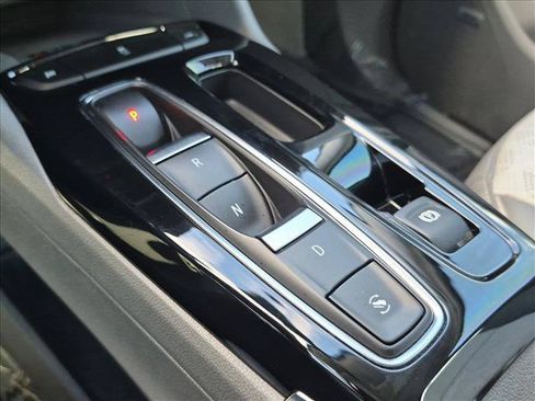 Used 2023 Chevrolet Bolt EUV Premier w/ Sun & Sound Package FWD image 12