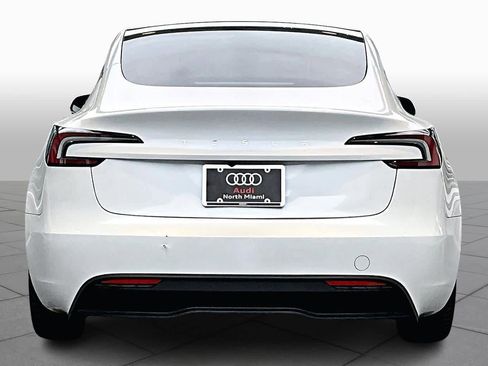 Used 2024 Tesla Model 3 Standard Range image 5