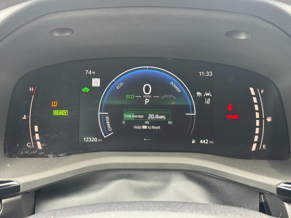 Used 2026 Toyota Camry LE FWD image 28