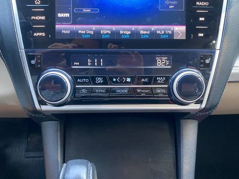 Used 2019 Subaru Outback 2.5i Premium AWD/4WD image 30