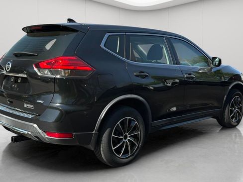 Used 2018 Nissan Rogue S AWD/4WD image 4