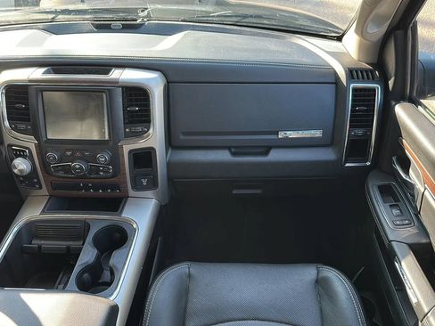 Used 2017 RAM 1500 Laramie AWD/4WD image 28