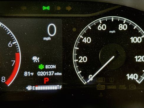 Used 2024 Honda CR-V LX image 13
