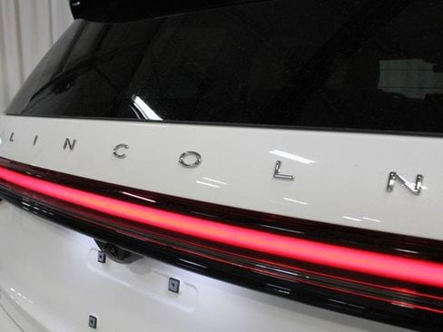 New 2026 Lincoln Aviator AWD image 60