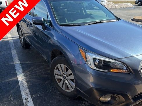Used 2016 Subaru Outback 2.5i Premium image 1