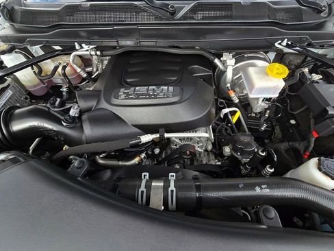 Used 2025 RAM 2500 Big Horn AWD/4WD image 28