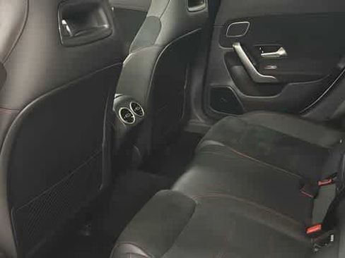 Used 2023 Mercedes-Benz CLA 250 4MATIC image 29