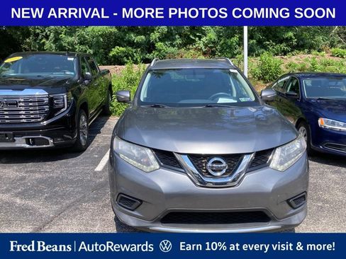 Used 2015 Nissan Rogue SV w/ SV Premium Package AWD/4WD image 2