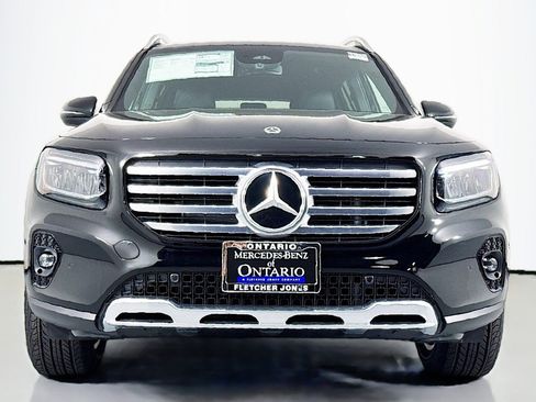 New 2025 Mercedes-Benz GLB 250 image 2
