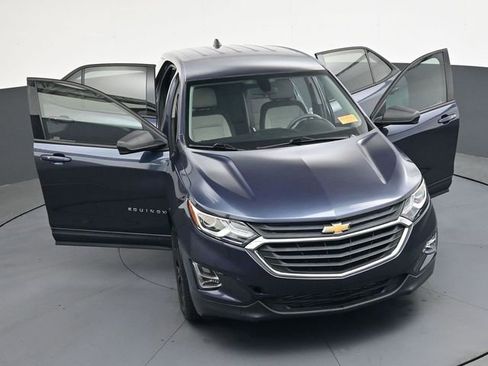 Used 2019 Chevrolet Equinox LS w/ LS Convenience Package image 43