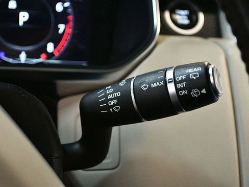 Used 2018 Land Rover Range Rover Supercharged image 73