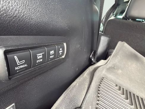 Used 2016 Ford Explorer Limited AWD/4WD image 12