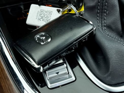 Used 2021 MAZDA CX-9 Signature image 40