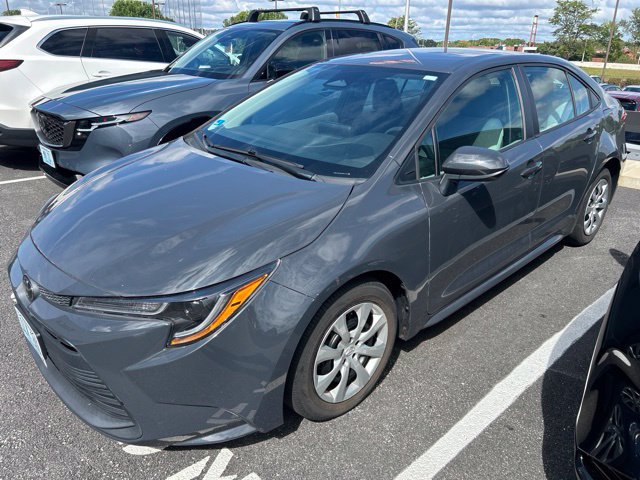 Used 2023 Toyota Corolla LE FWD image 4