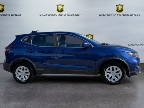 Used 2020 Nissan Rogue Sport S image 6