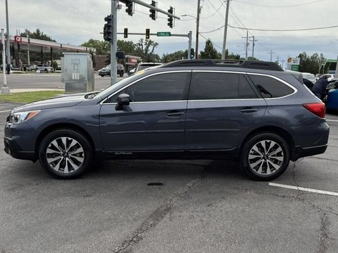 Used 2016 Subaru Outback 2.5i Limited AWD/4WD image 10